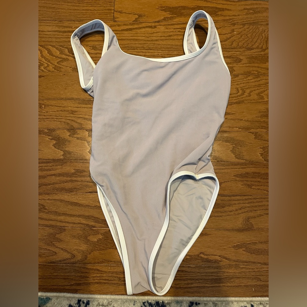 LainSnow DOVE one piece